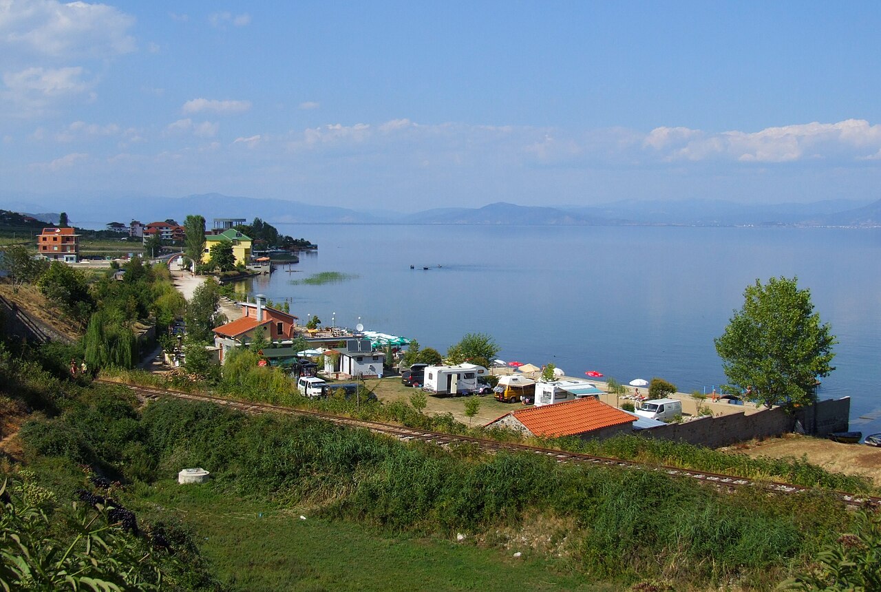 Commons: Lake Ohrid Albania