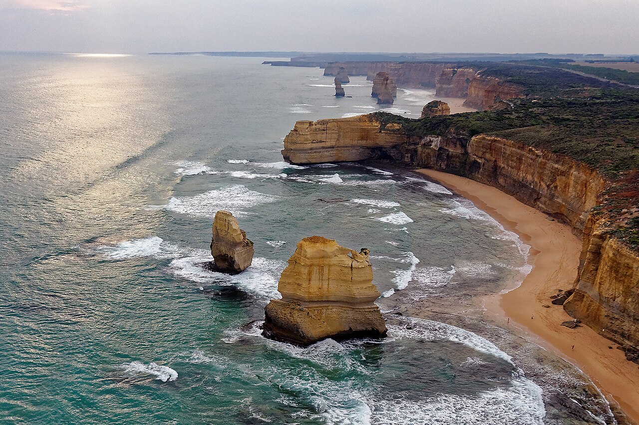 The Twelve Apostles (Victoria)