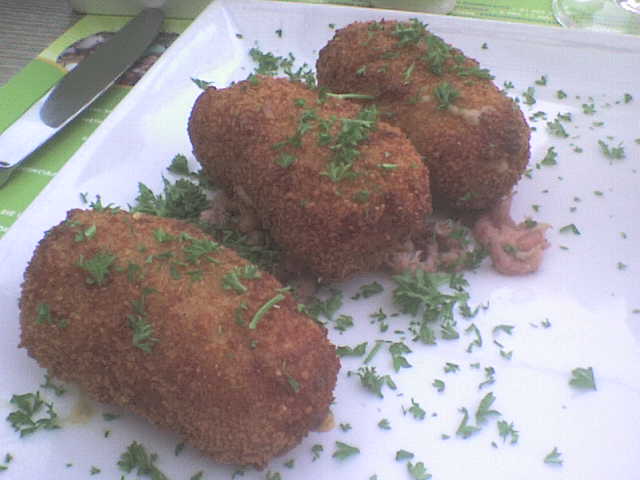 Commons: croquettes aux crevettes or garnaalkroketten