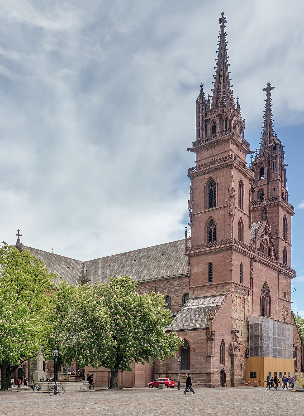 Commons: Basel Minster