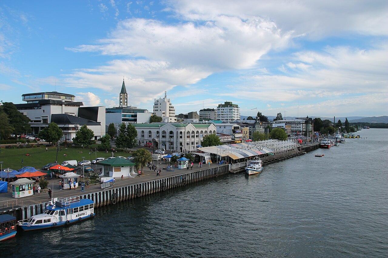 Commons: Valdivia Chile