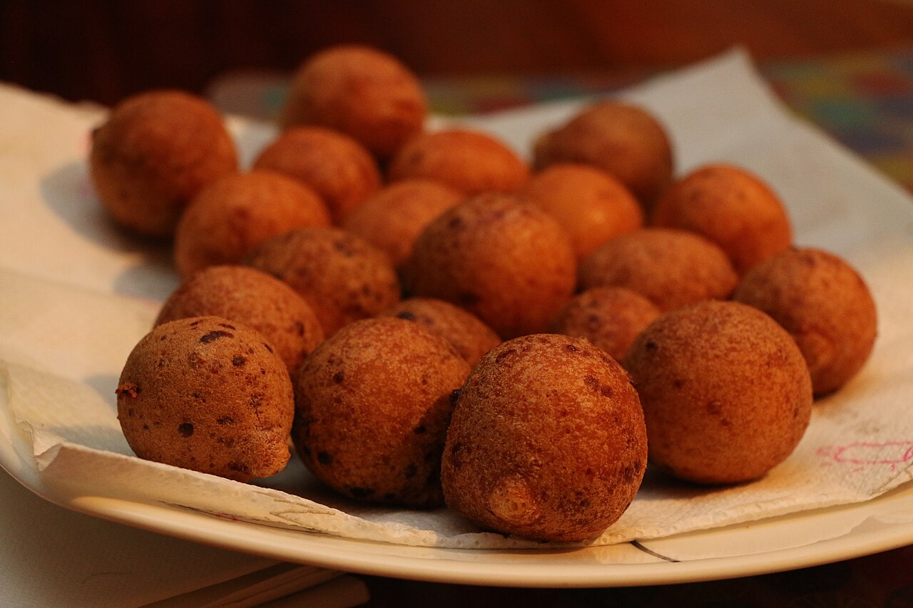 Commons: buñuelos colombianos