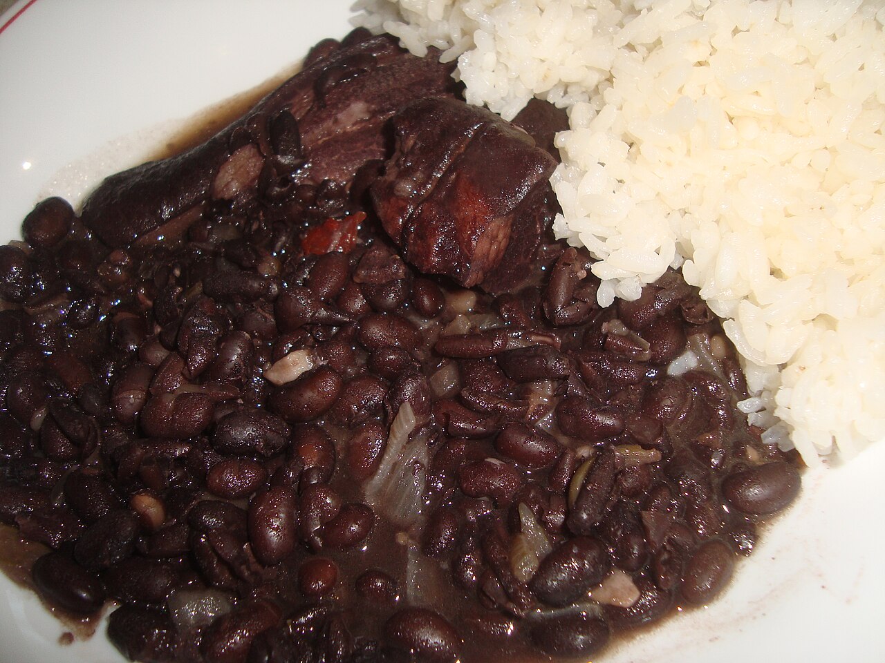 Commons: Frijoles negros Cuba
