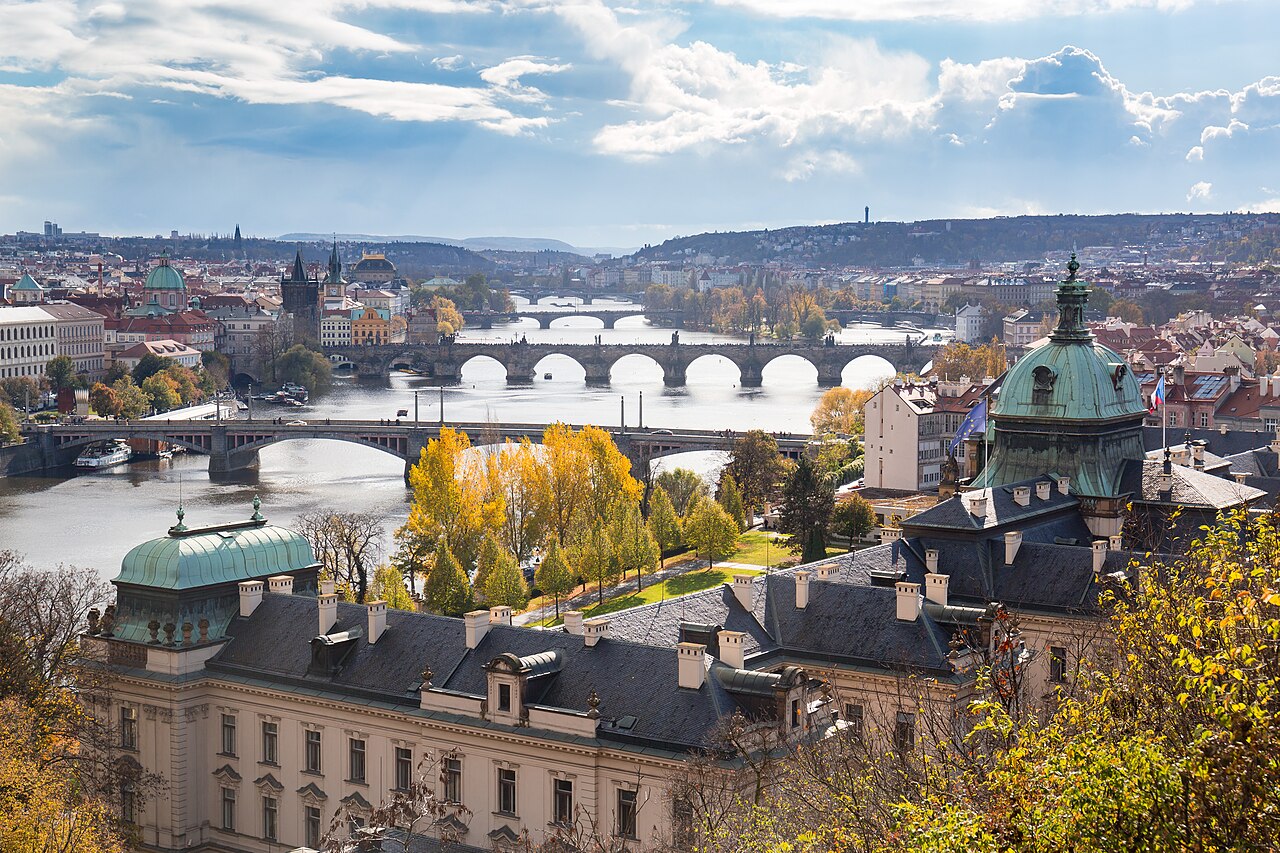Commons: Prague city