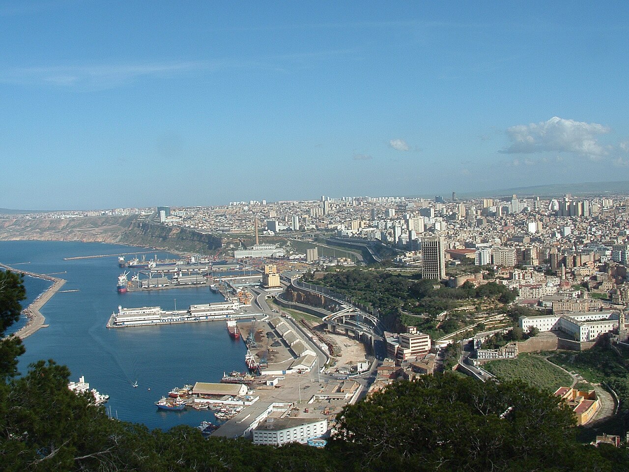 Commons: Oran city Place
