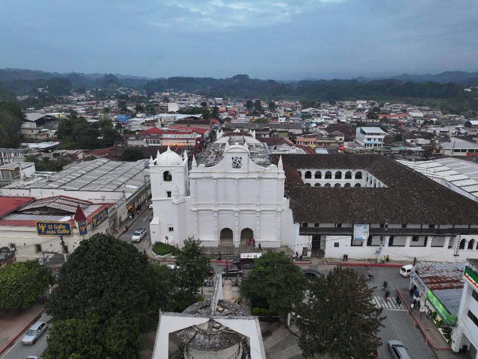 Commons: Coban Alta Verapaz