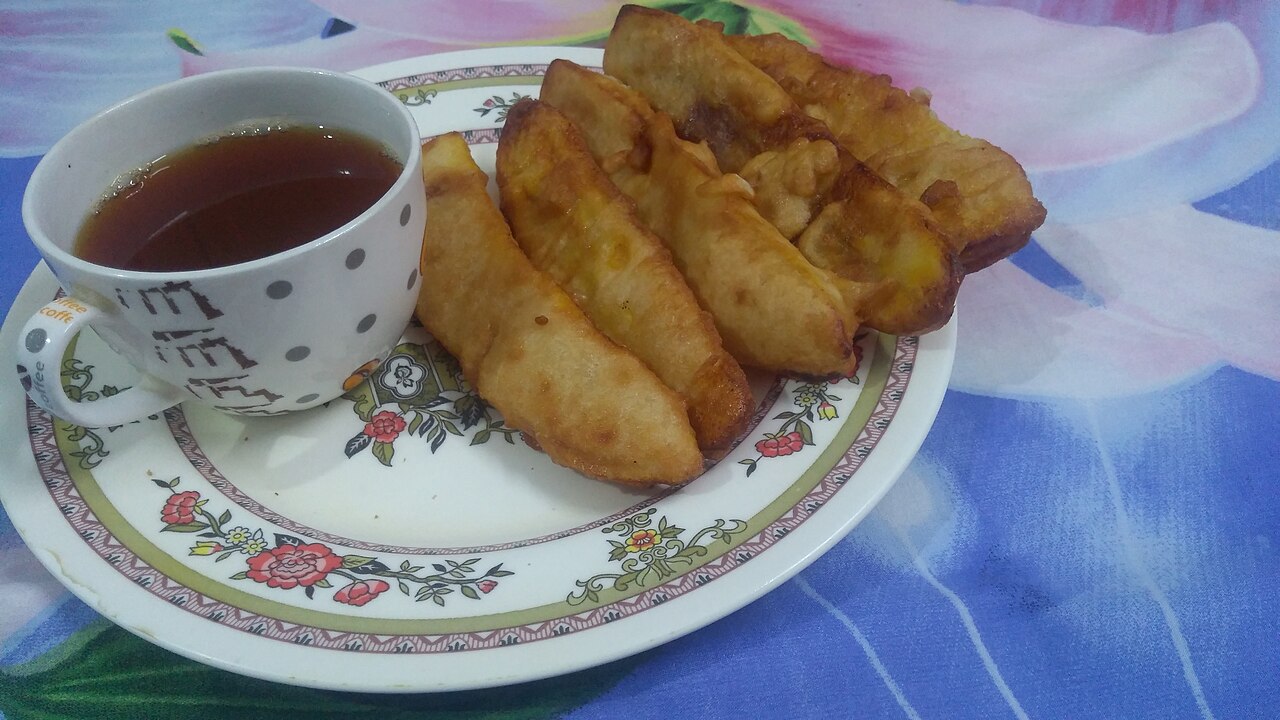 Banana fritter