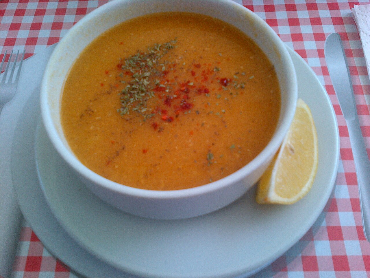 Commons: Red lentil soup