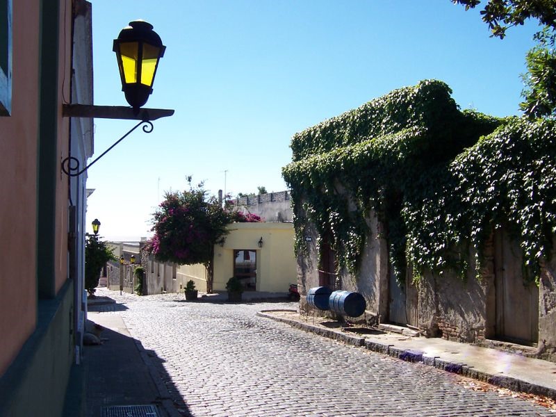 Commons: The Historic Quarter of Colonia del Sacramento