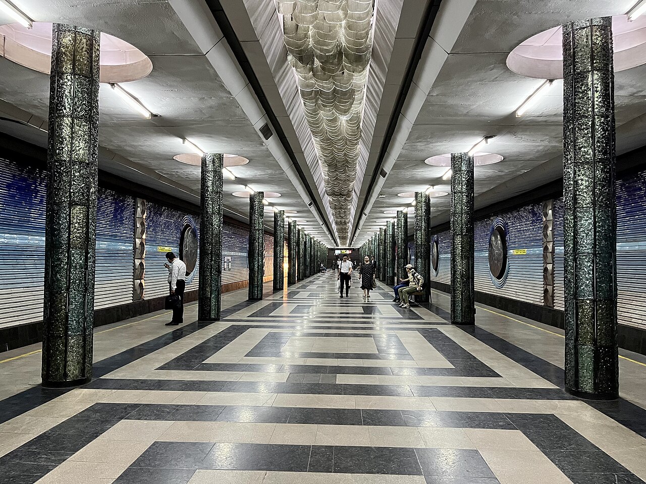 Kosmonavtlar (Tashkent Metro)