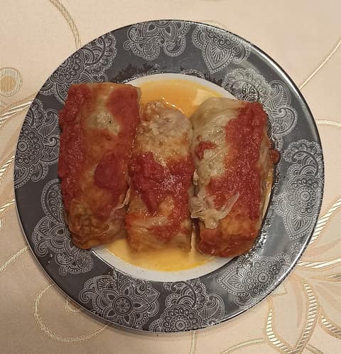 Gołąbki (stuffed cabbage rolls)